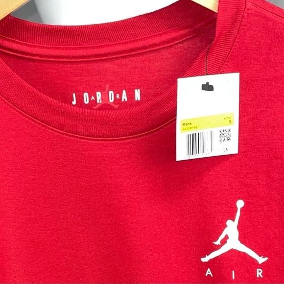 Air Jordan Longsleeved Cement Red New with Tags Small Bred Retro Shirt - Picture 9 of 9